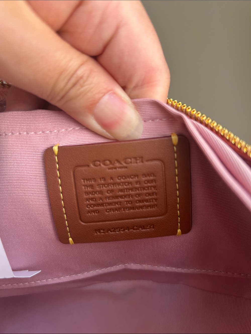 NWT Coach Teri Shoulder Bag In Signature Canvas, Powder Pink/Gold - Picture 7 of 9